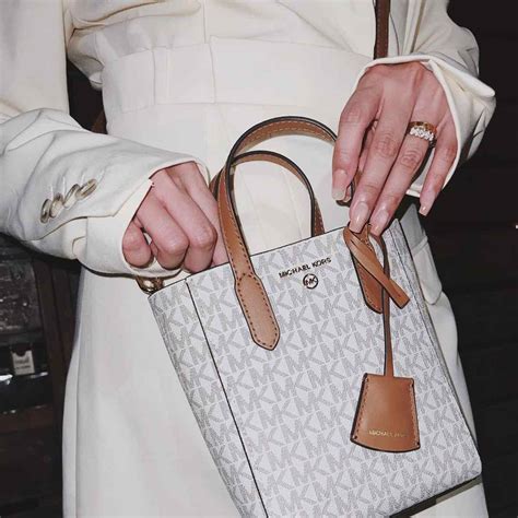 HOW TO CHECK ORIGINAL MICHAEL KORS BAG USING 